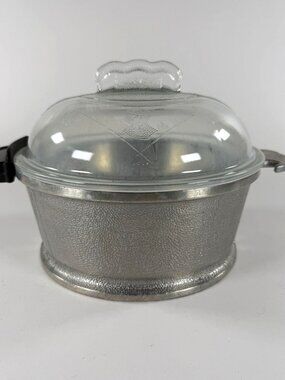 Guardian Service 1.5 Qt Aluminum Cookware Dutch Oven Glass Lid Vintage Stamped